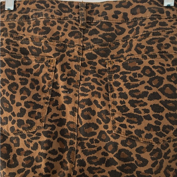 Leopard straight leg jeans 8 - Picture 3 of 4